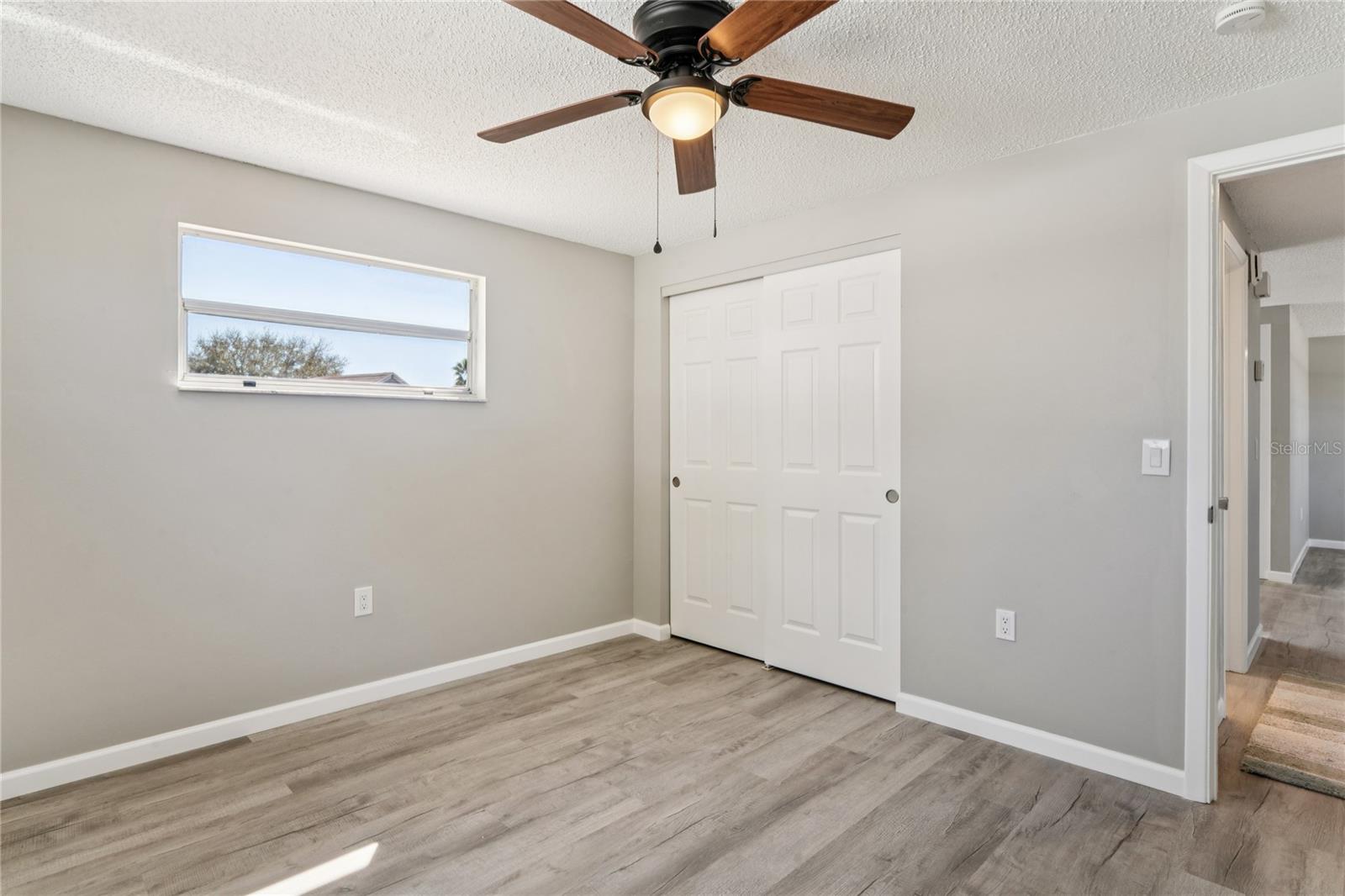 Listing photo id 26 for 7704 Christina Lane