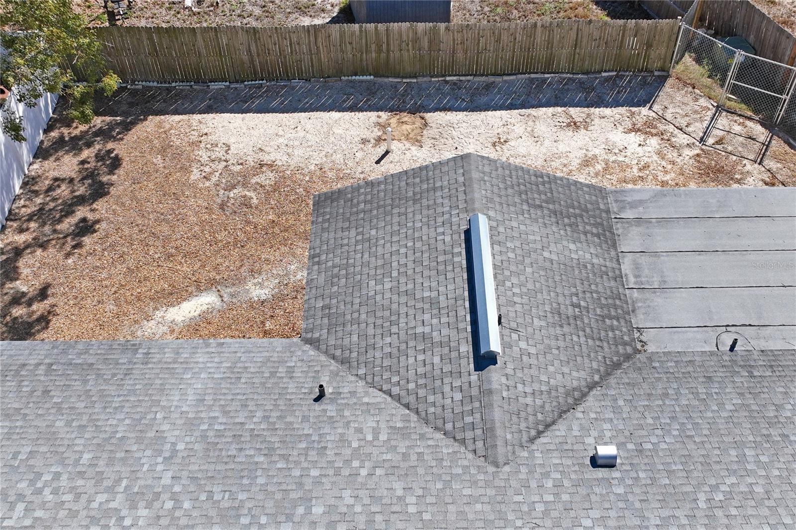 Listing photo id 37 for 7704 Christina Lane