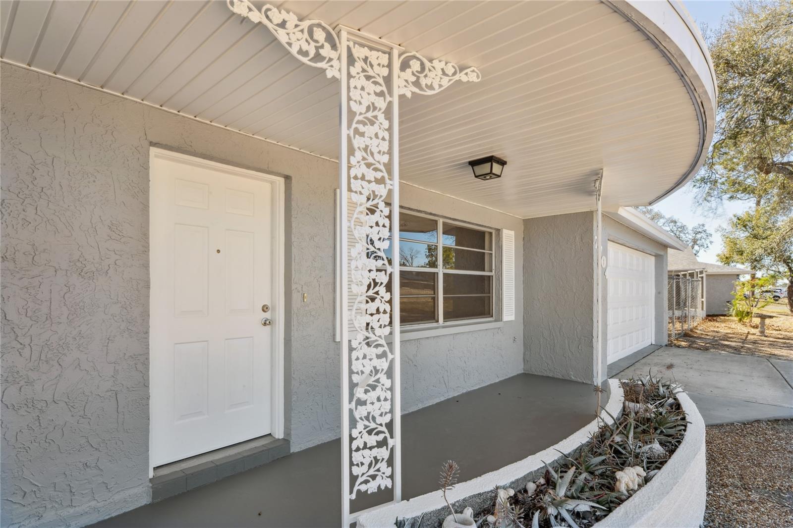 Listing photo id 49 for 7704 Christina Lane