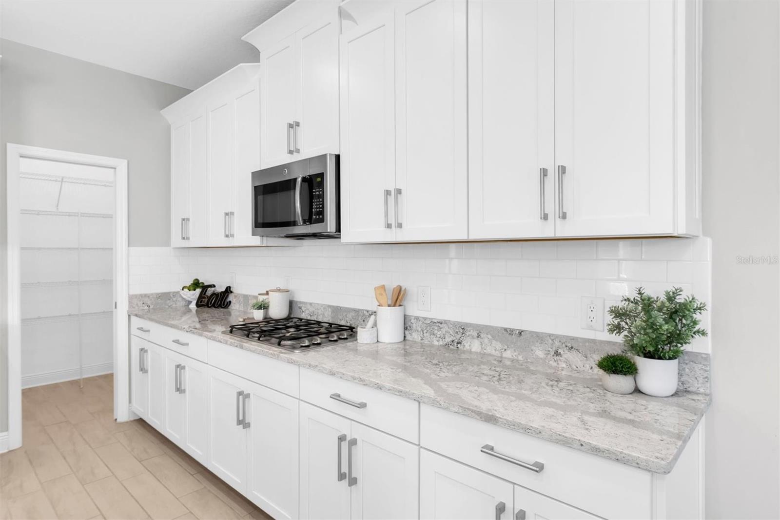 Image 11 of 55 For 12336 Tibbetts Street