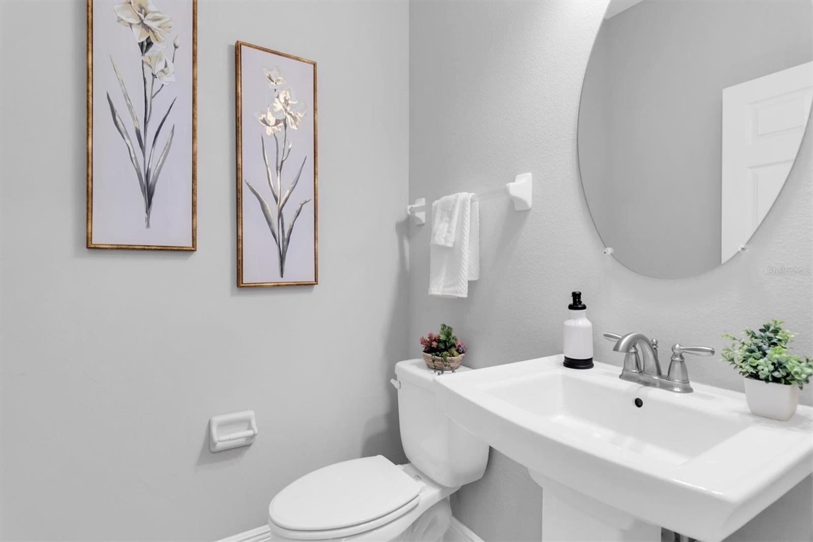 Image 15 of 55 For 12336 Tibbetts Street