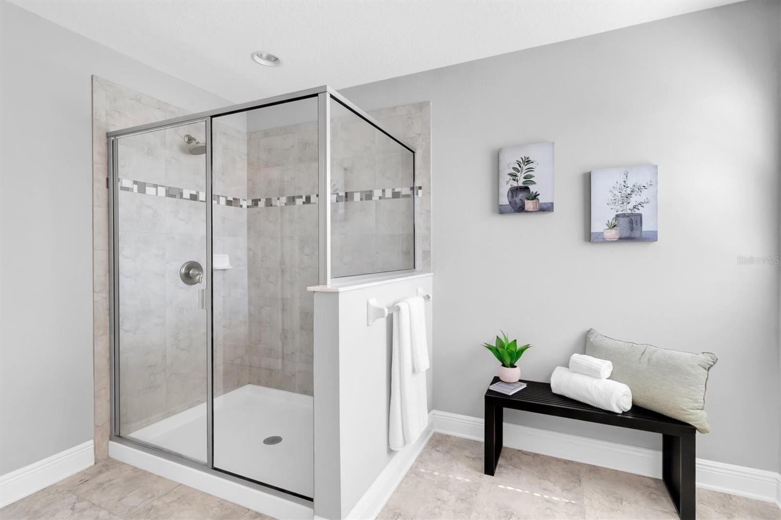 Image 18 of 55 For 12336 Tibbetts Street