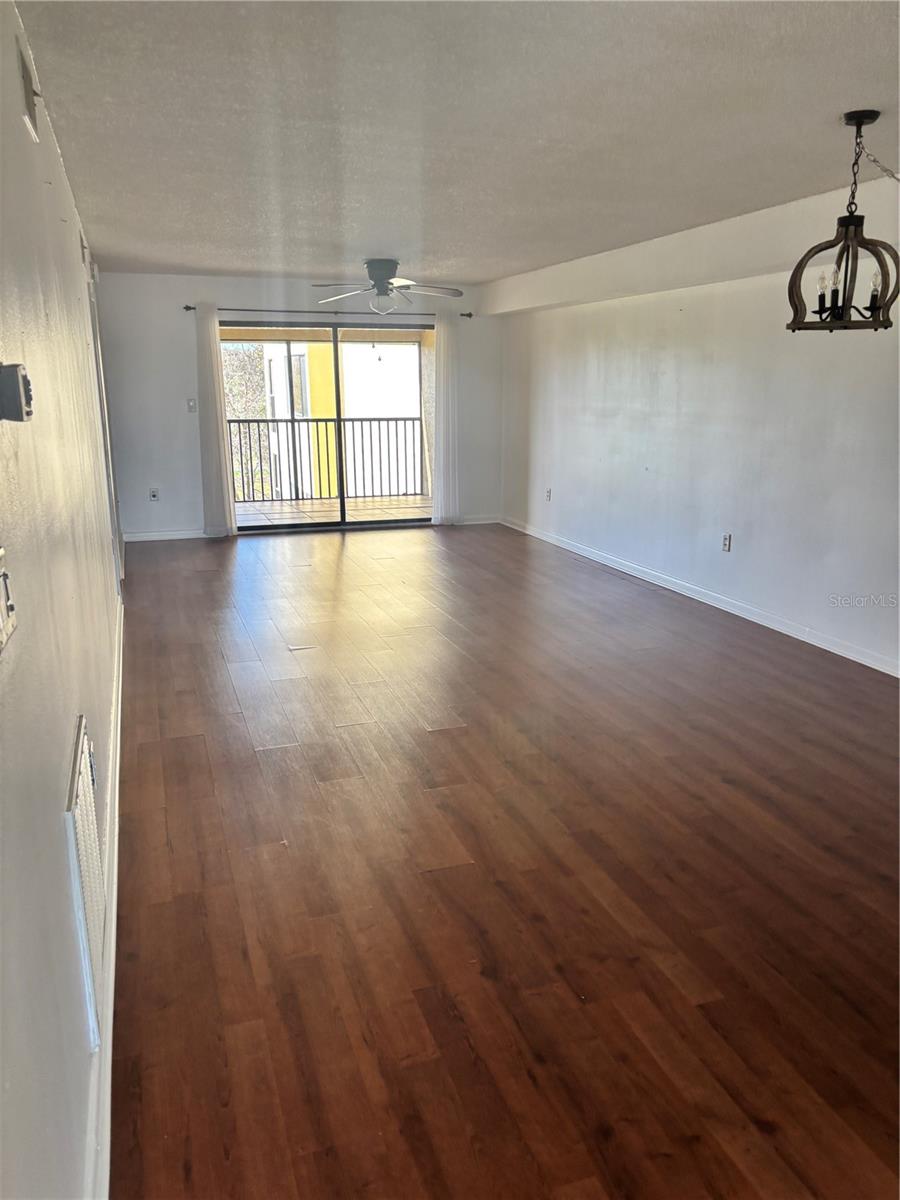 Image 12 of 26 For 1934 Golfview Drive 1934