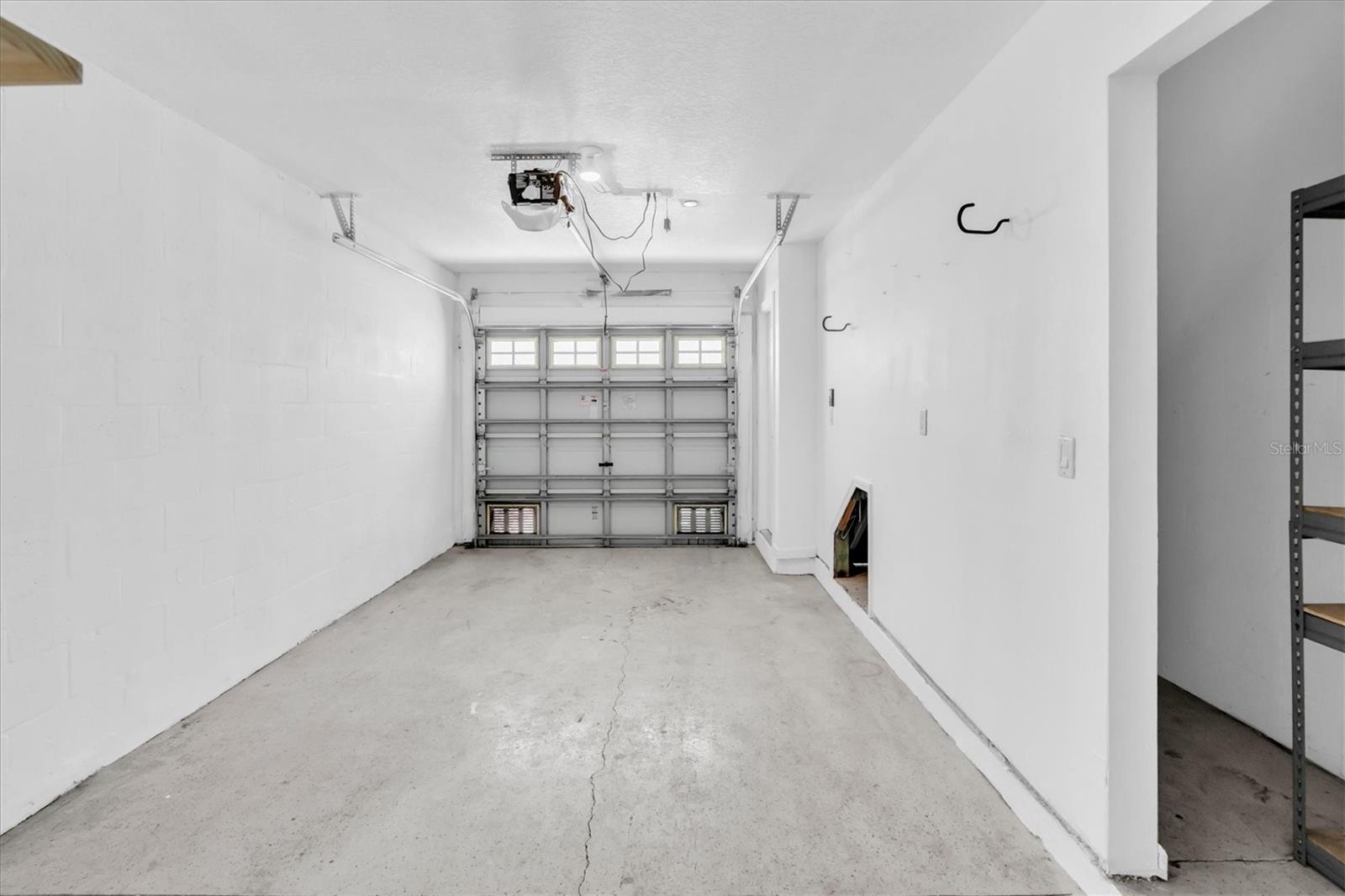 Image 31 of 41 For 545 Vincinda Crest Way