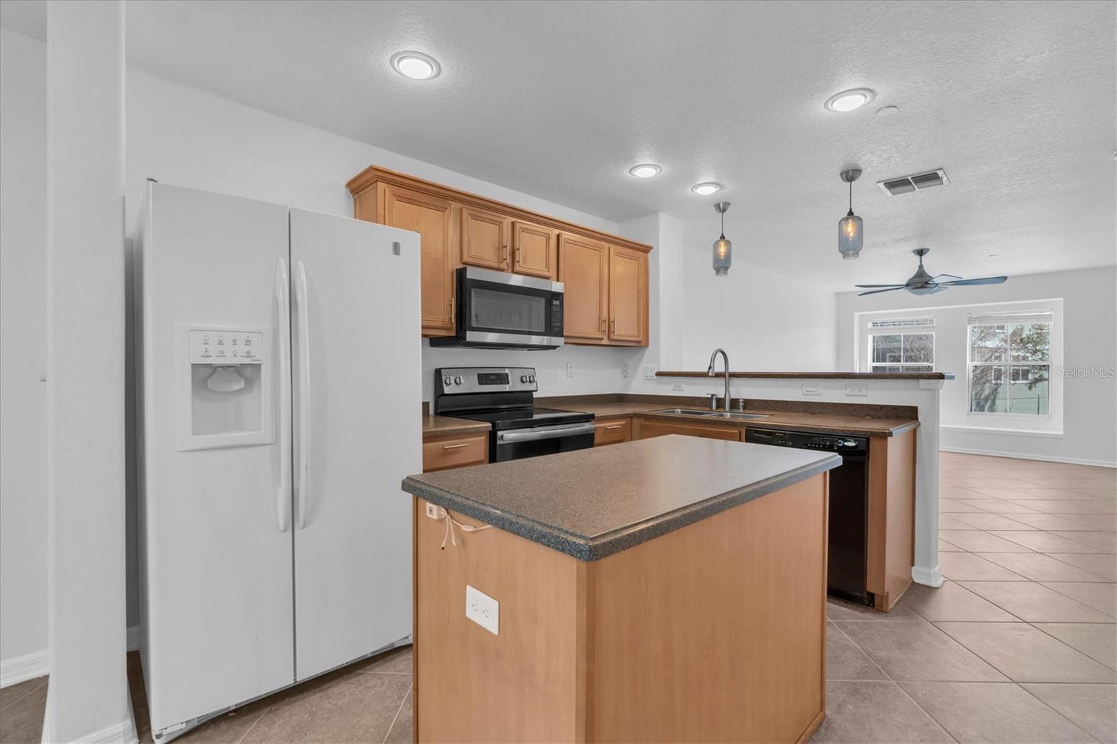 Image 9 of 41 For 545 Vincinda Crest Way