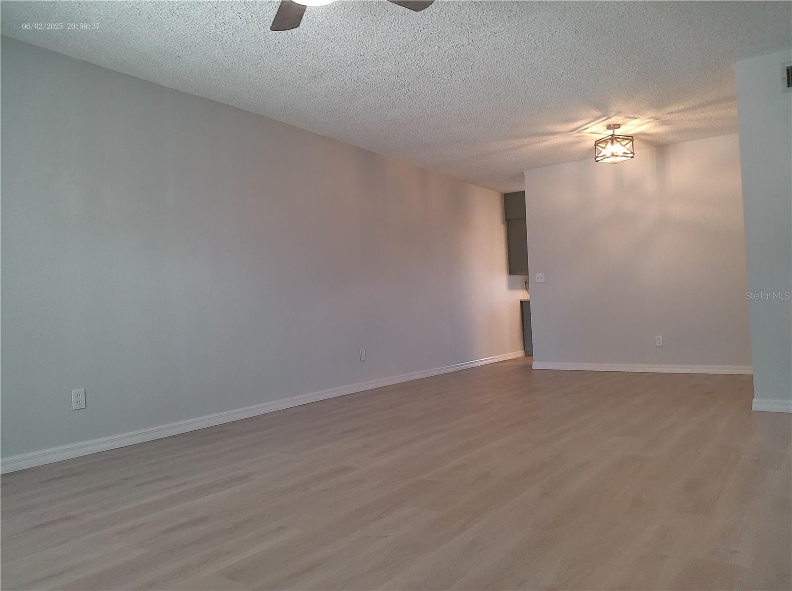 Image 8 of 59 For 2320 Brisbane Street 52