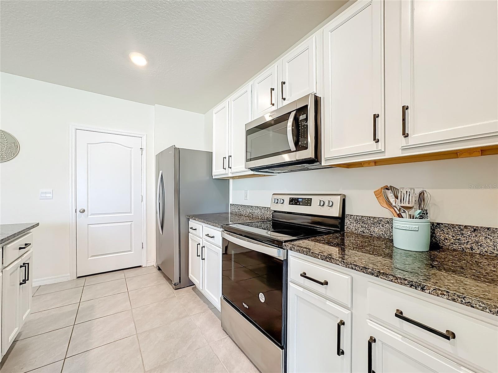 Image 11 of 48 For 3974 Mekong Court