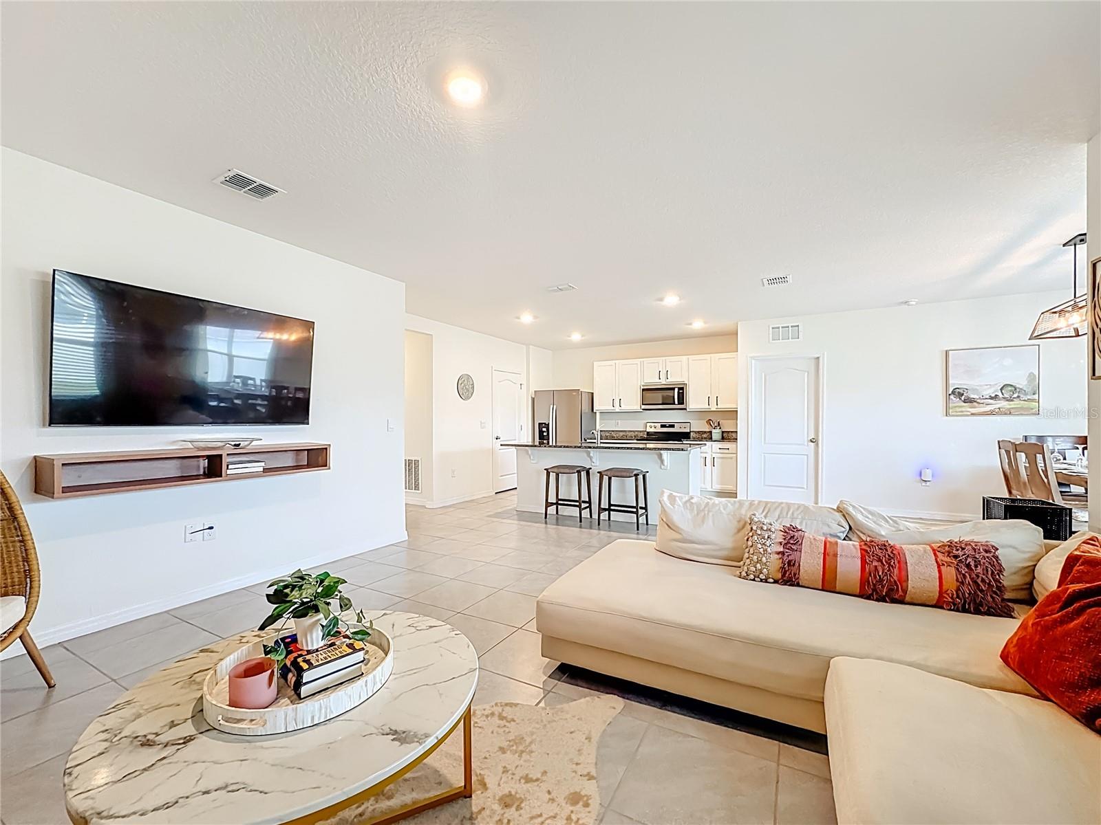 Image 18 of 48 For 3974 Mekong Court