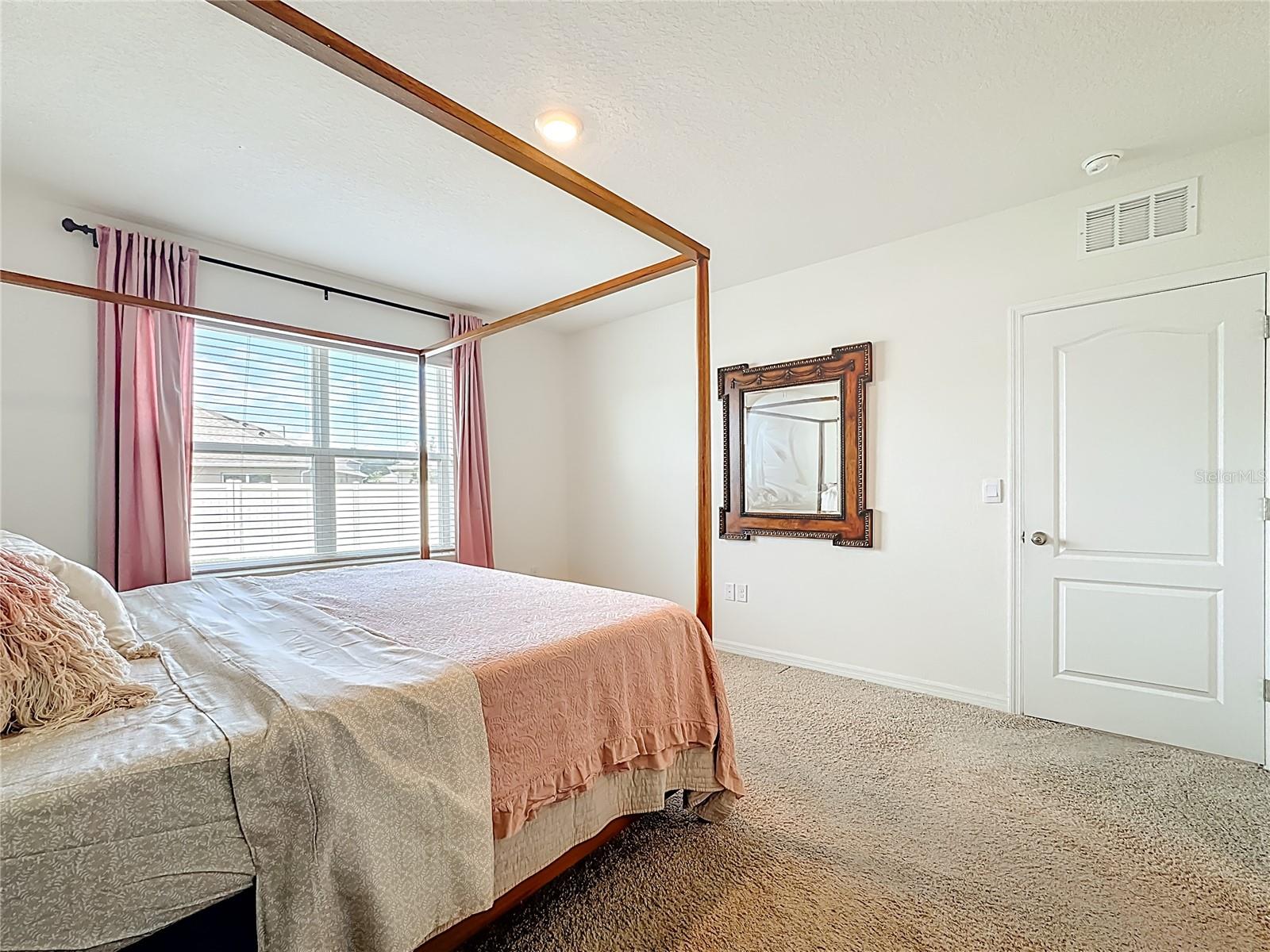 Image 24 of 48 For 3974 Mekong Court