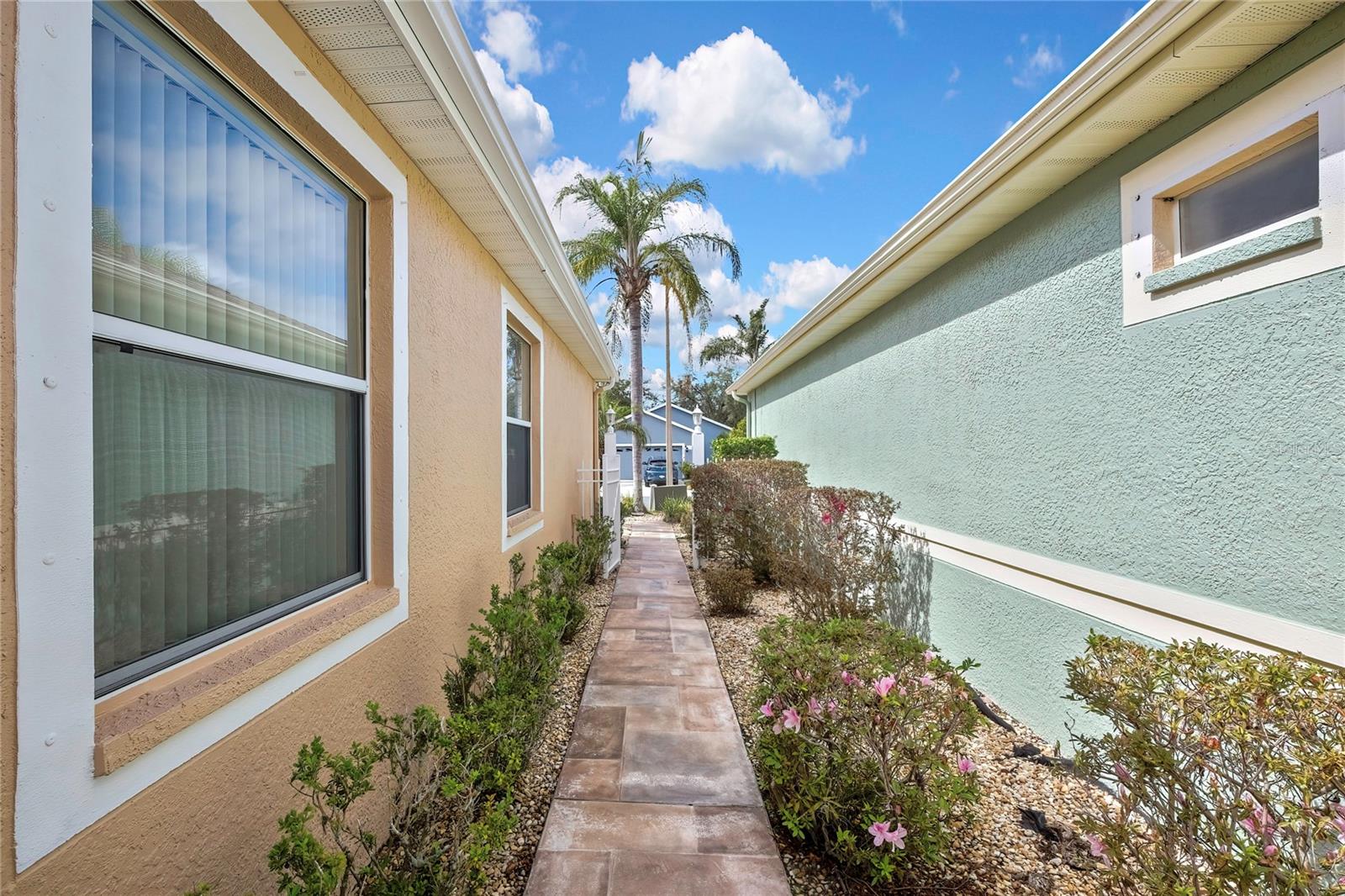 Image 6 of 40 For 8144 Ambersweet Place