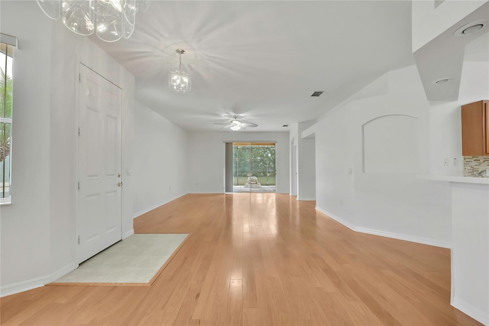 Image 7 of 40 For 8144 Ambersweet Place