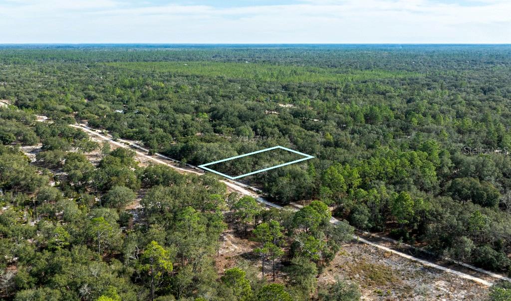 Listing photo id 1 for  90th Street 