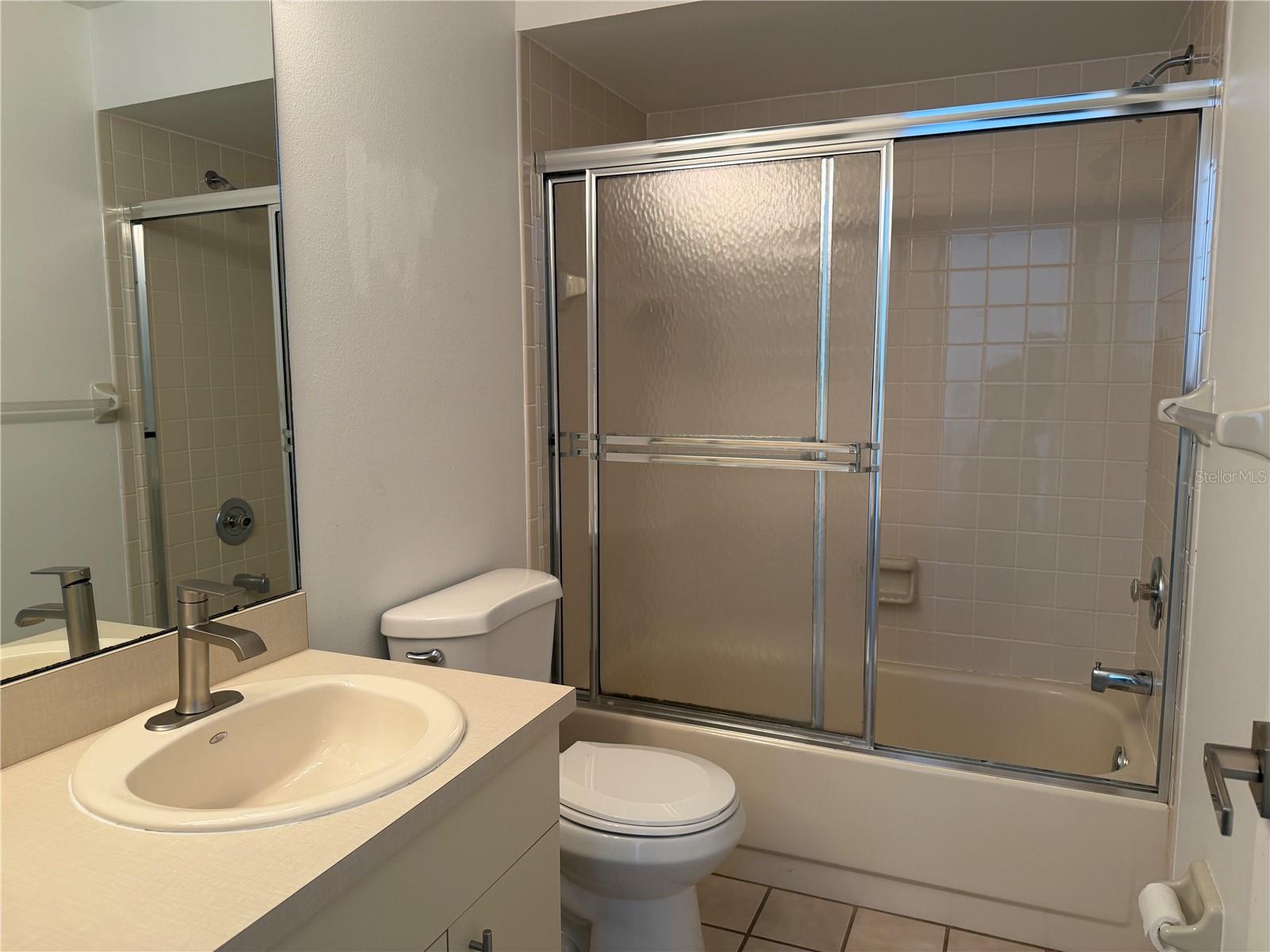 Image 20 of 31 For 1913 Whispering Way