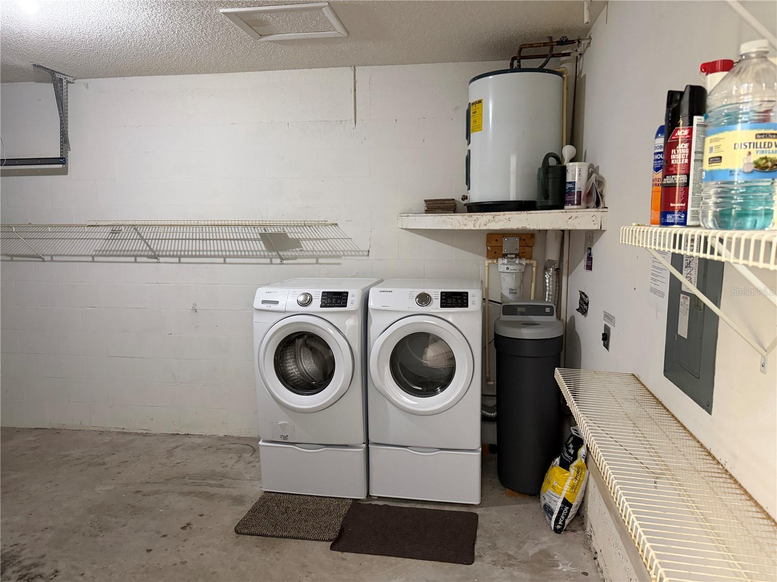 Image 29 of 31 For 1913 Whispering Way