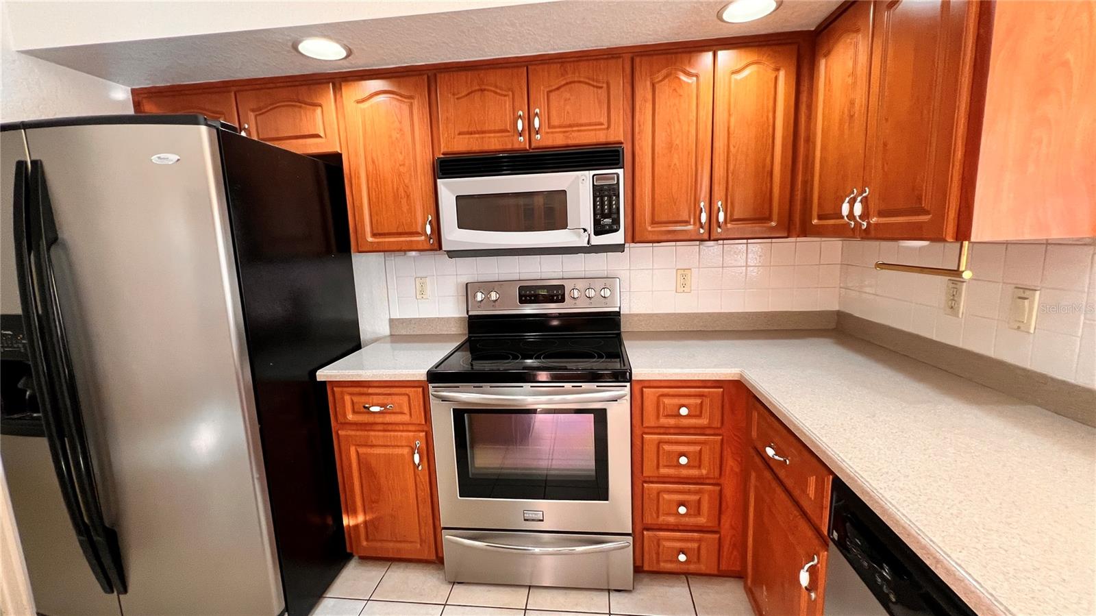 Image 10 of 25 For 9140 Lamborn Street