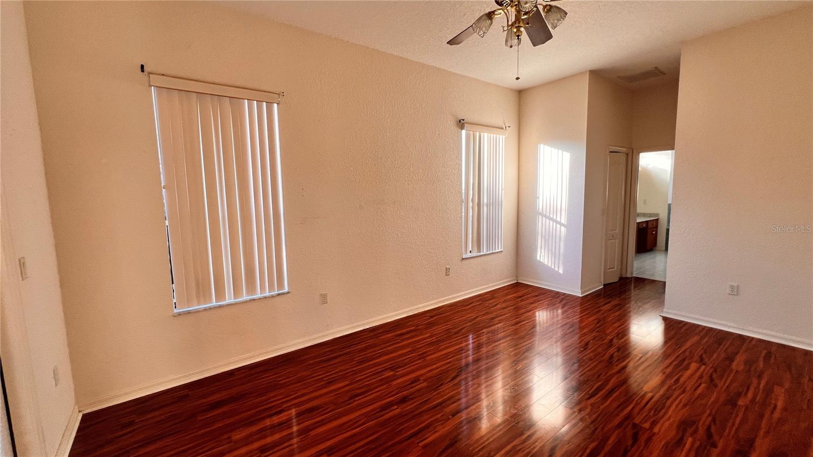 Image 17 of 25 For 9140 Lamborn Street