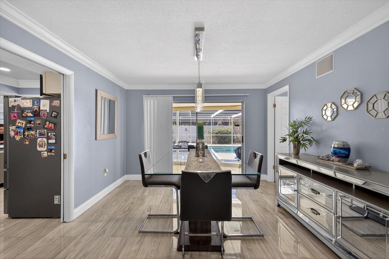 Image 12 of 38 For 8134 Bayshore Drive