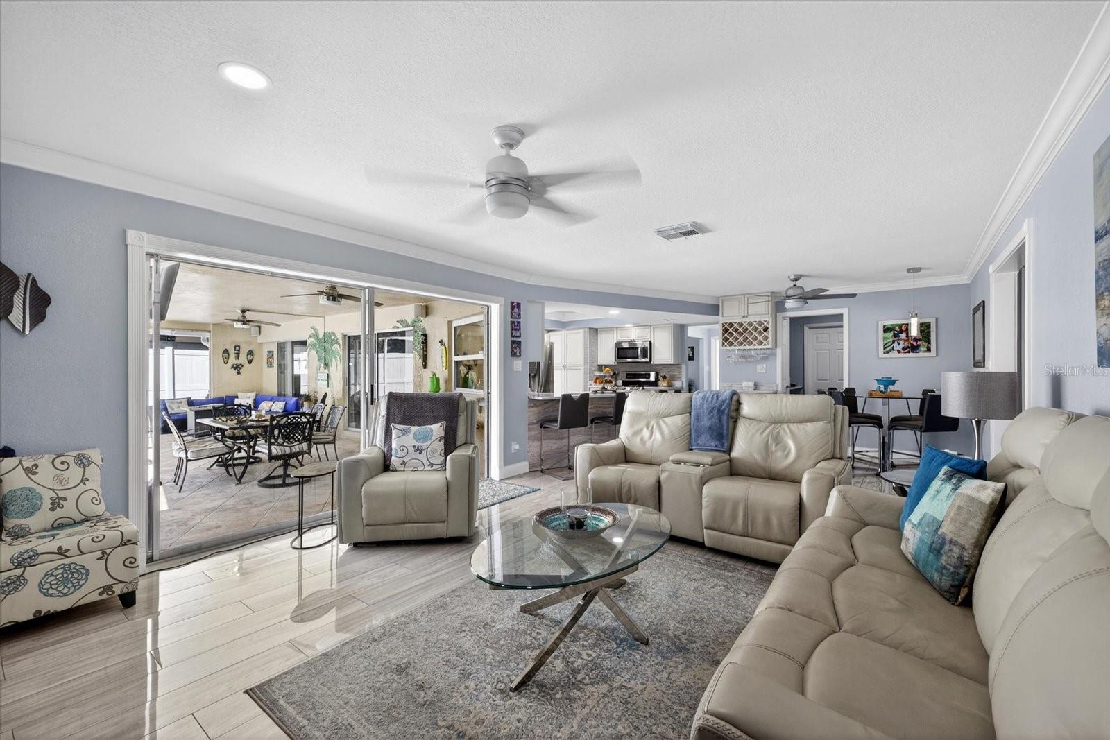 Image 26 of 38 For 8134 Bayshore Drive