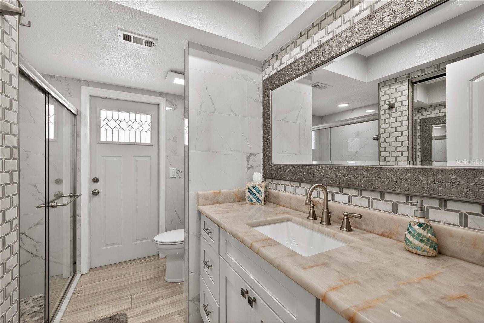 Image 28 of 38 For 8134 Bayshore Drive