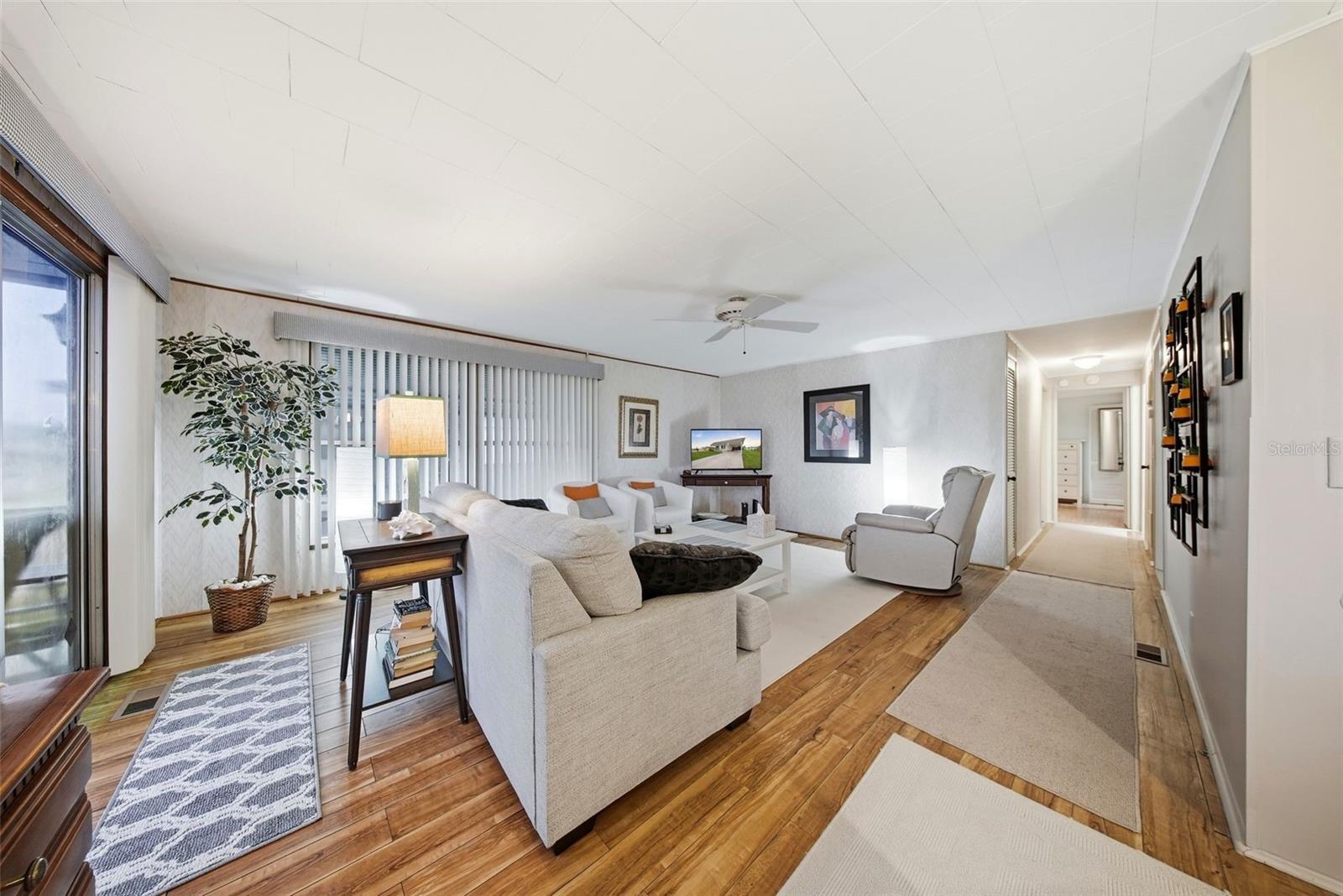 Image 5 of 55 For 12117 Cartwright Drive