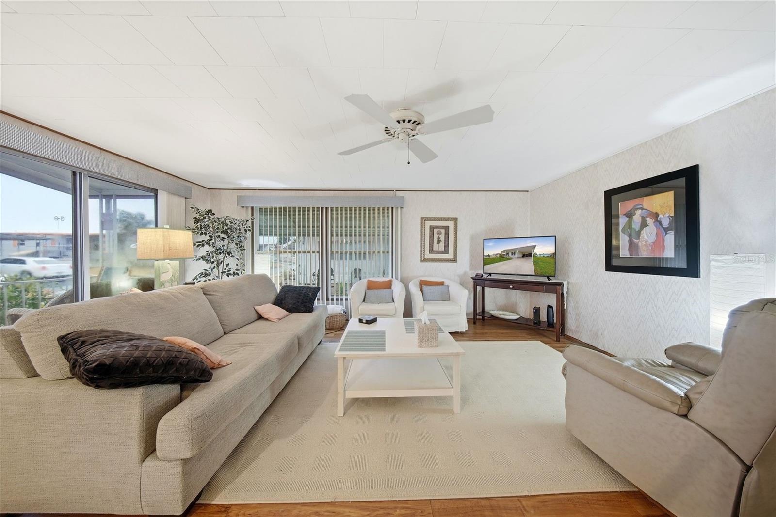 Image 6 of 55 For 12117 Cartwright Drive