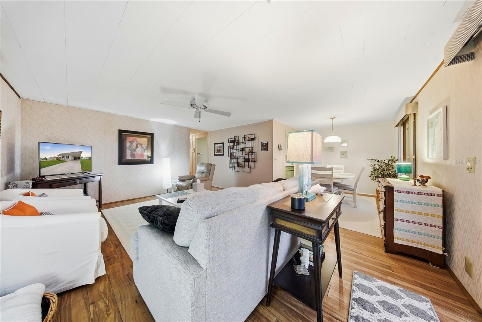 Image 7 of 55 For 12117 Cartwright Drive