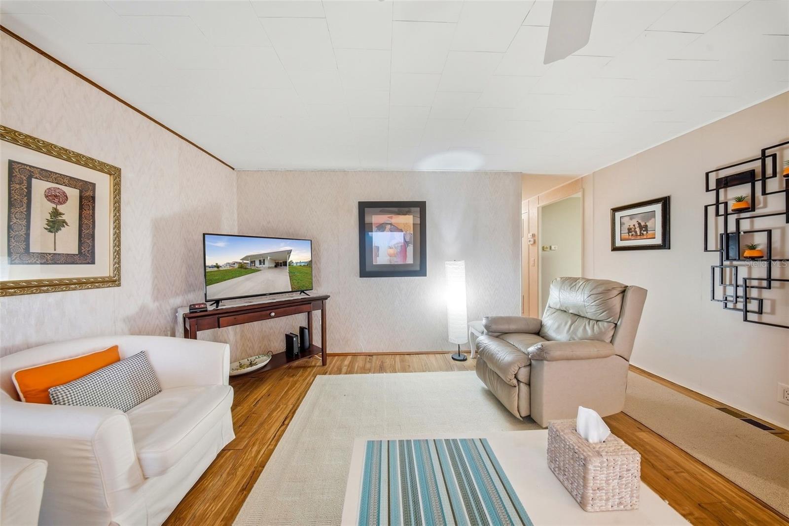 Image 8 of 55 For 12117 Cartwright Drive