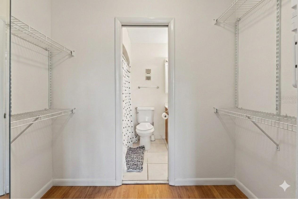 Image 5 of 57 For 7902 Citrus Drive 254