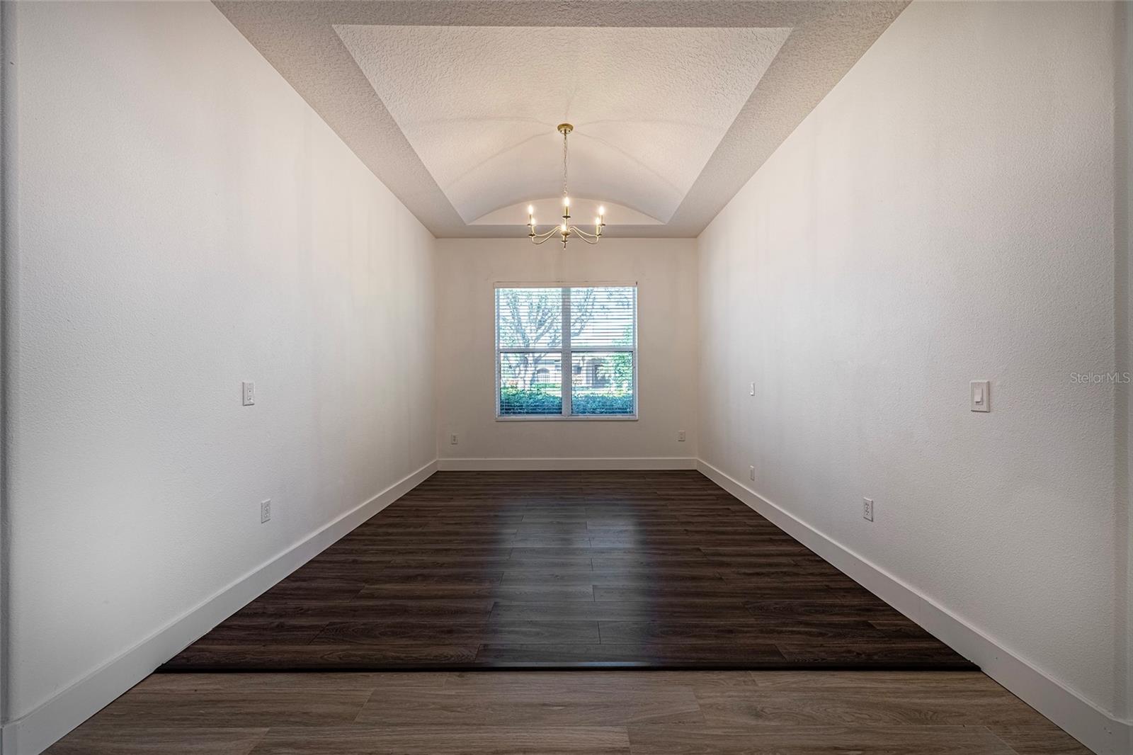 Image 13 of 83 For 1543 Parilla Circle