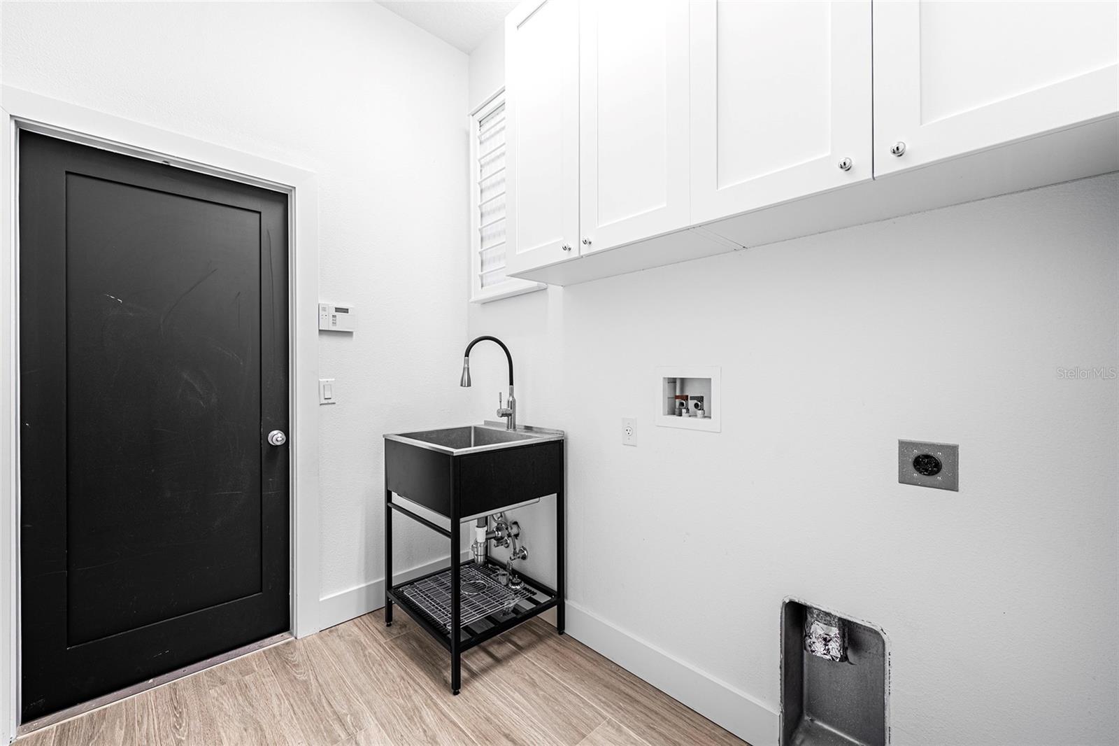 Image 51 of 83 For 1543 Parilla Circle