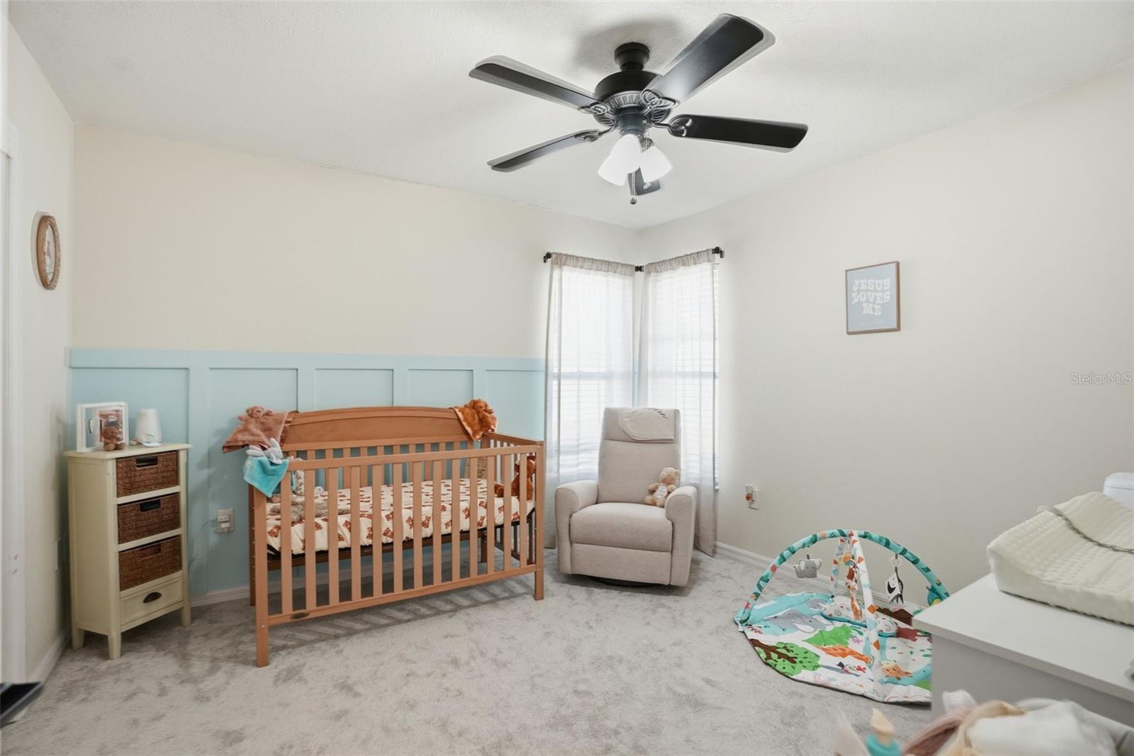 Listing photo id 16 for 2353 Bishop Road