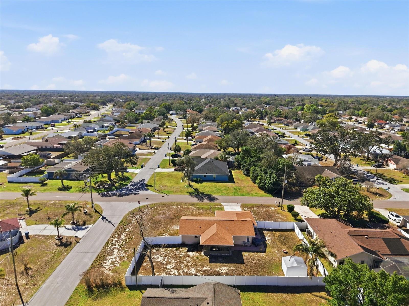 Listing photo id 28 for 2353 Bishop Road