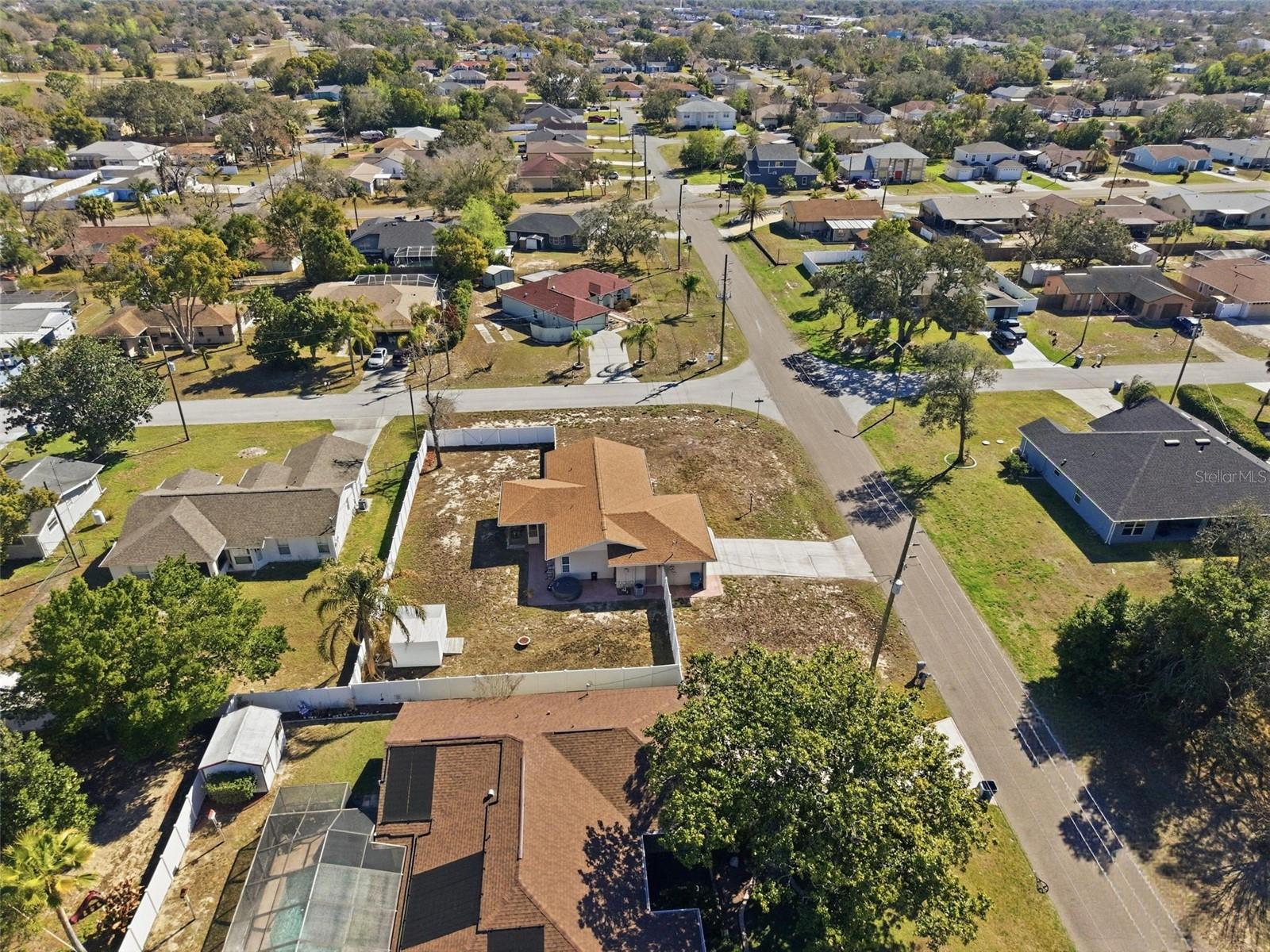 Listing photo id 30 for 2353 Bishop Road