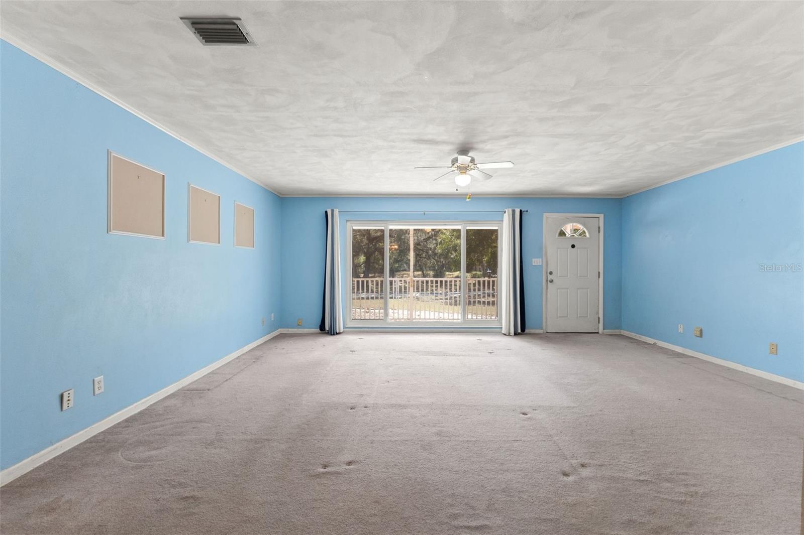 Image 22 of 59 For 5067 Mockingbird Drive