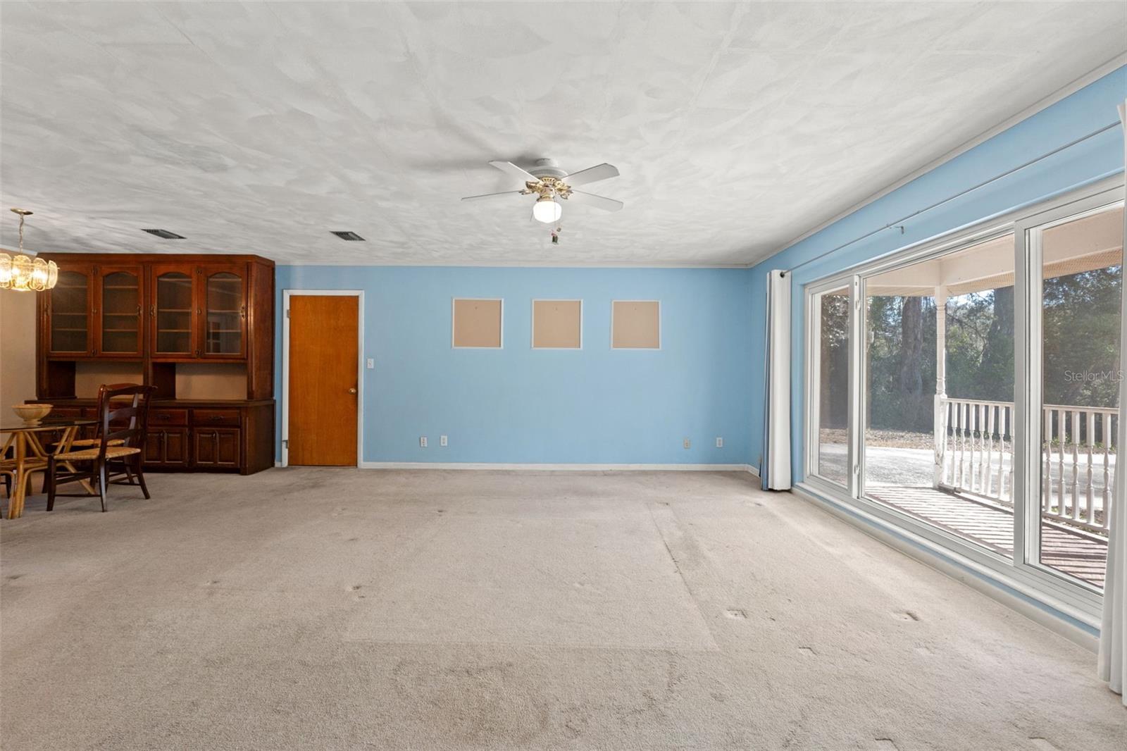 Image 35 of 59 For 5067 Mockingbird Drive