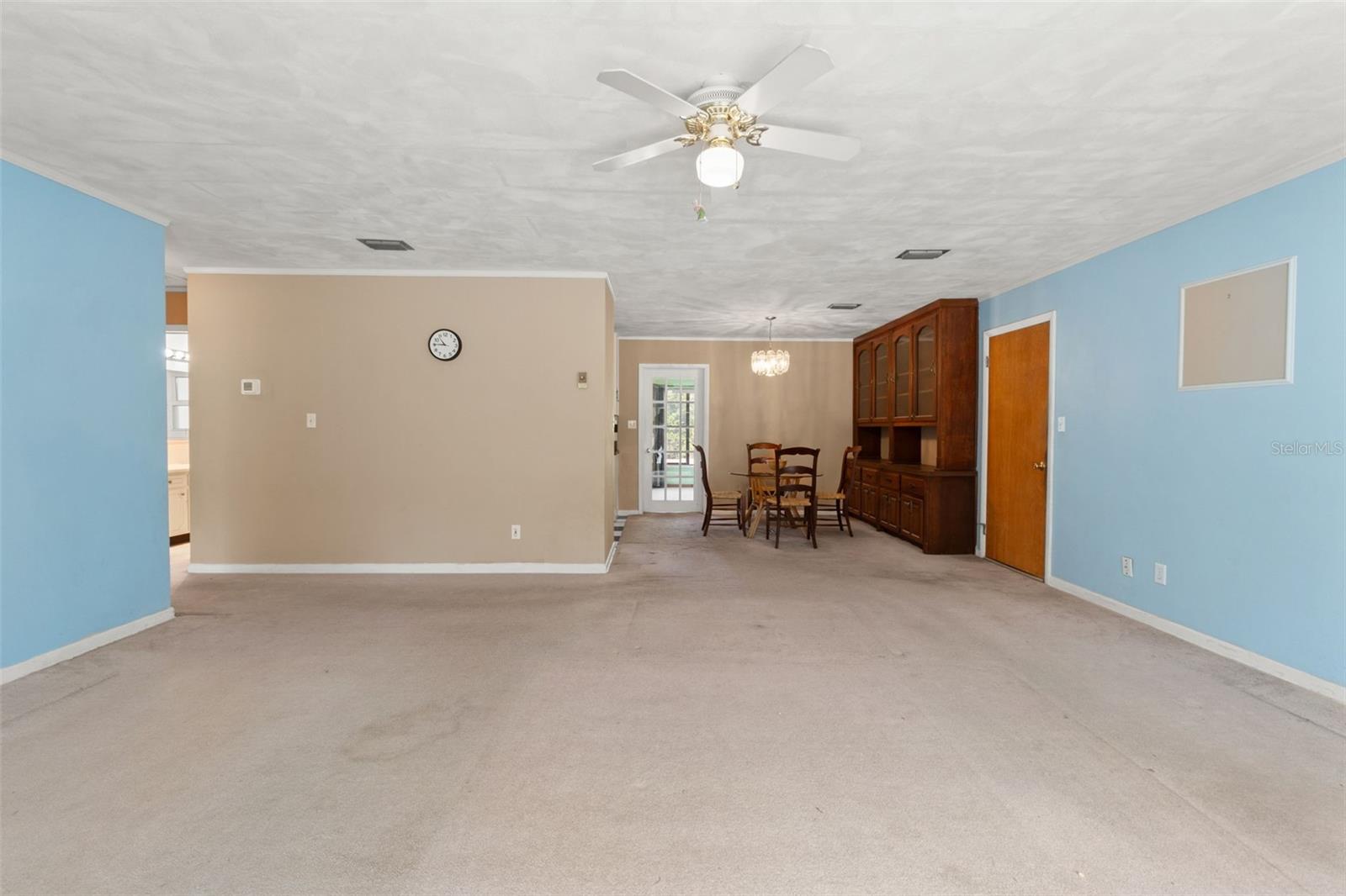 Image 37 of 59 For 5067 Mockingbird Drive