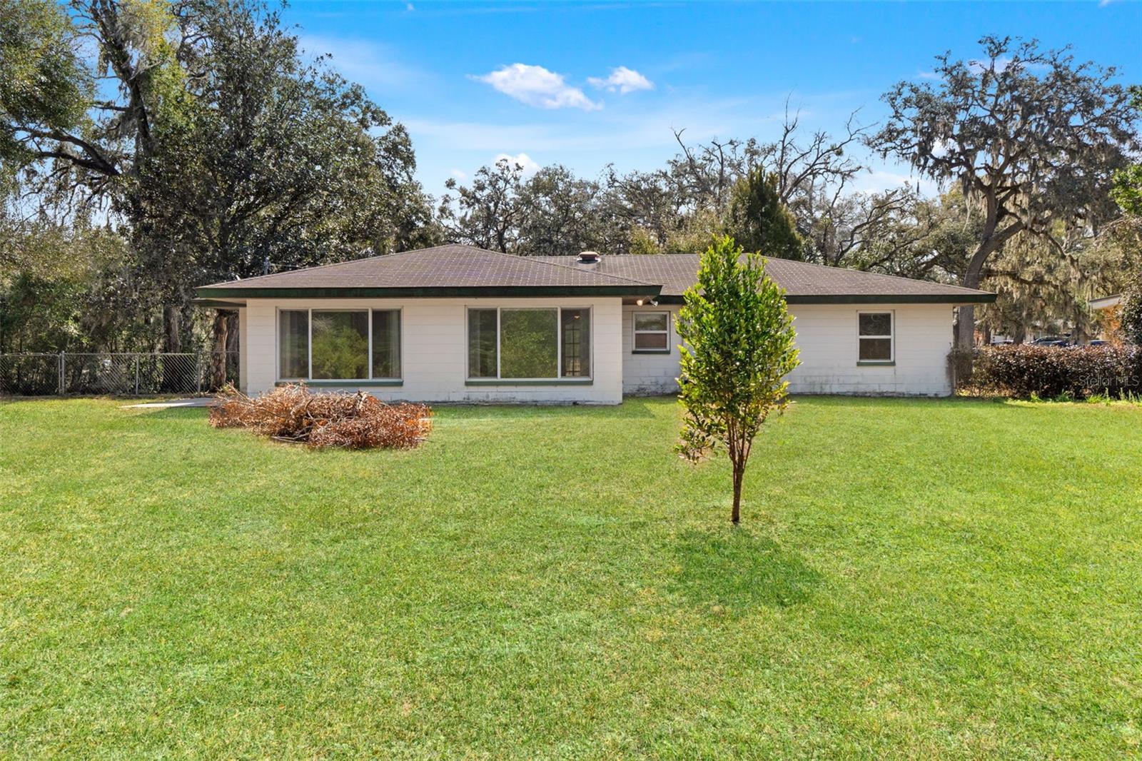 Image 45 of 59 For 5067 Mockingbird Drive