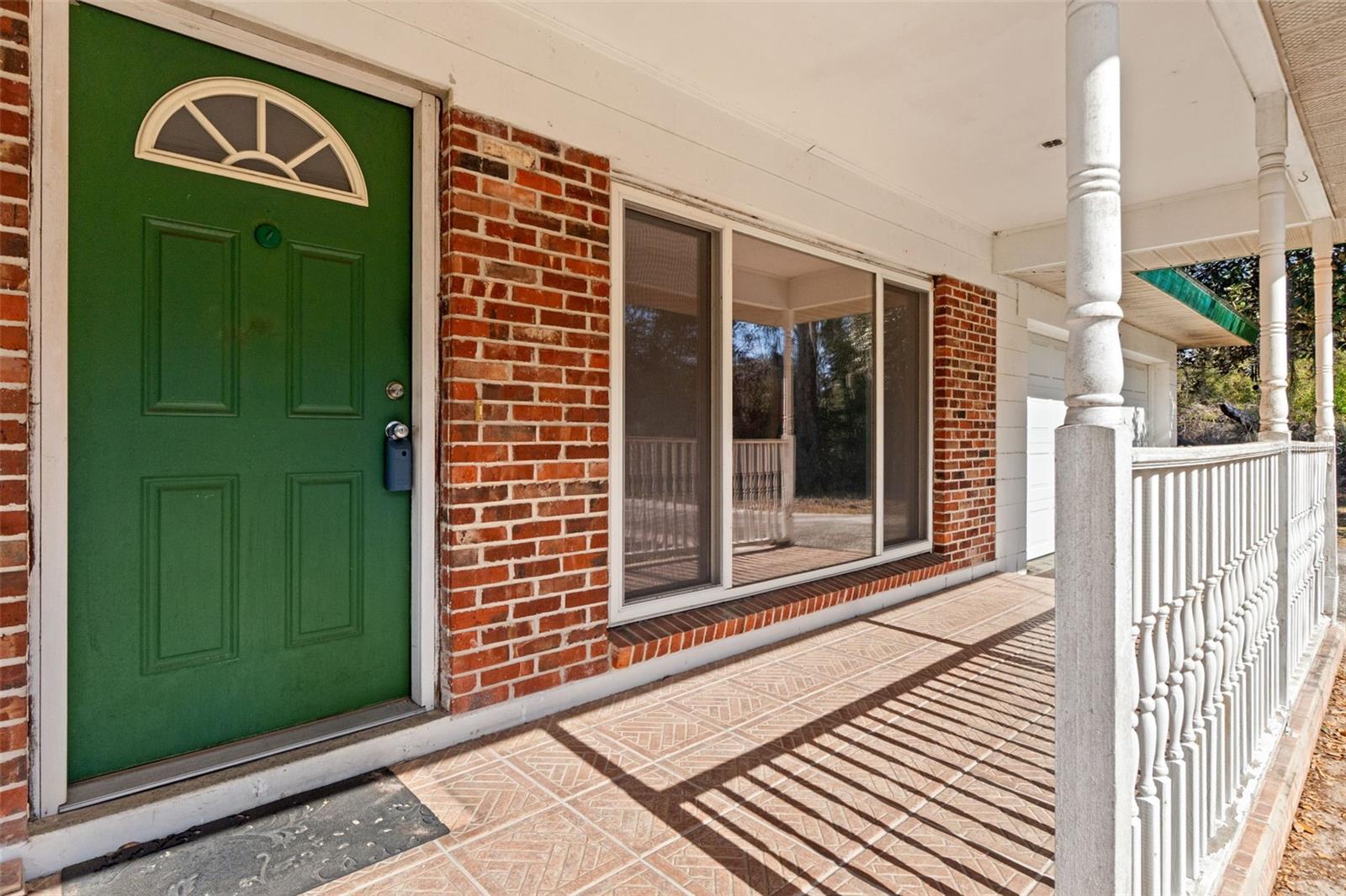 Image 7 of 59 For 5067 Mockingbird Drive