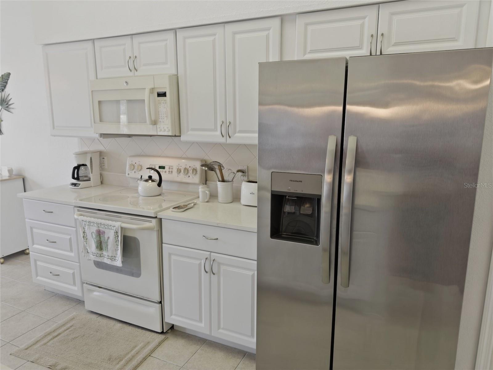 Image 20 of 68 For 11131 Hollander Avenue