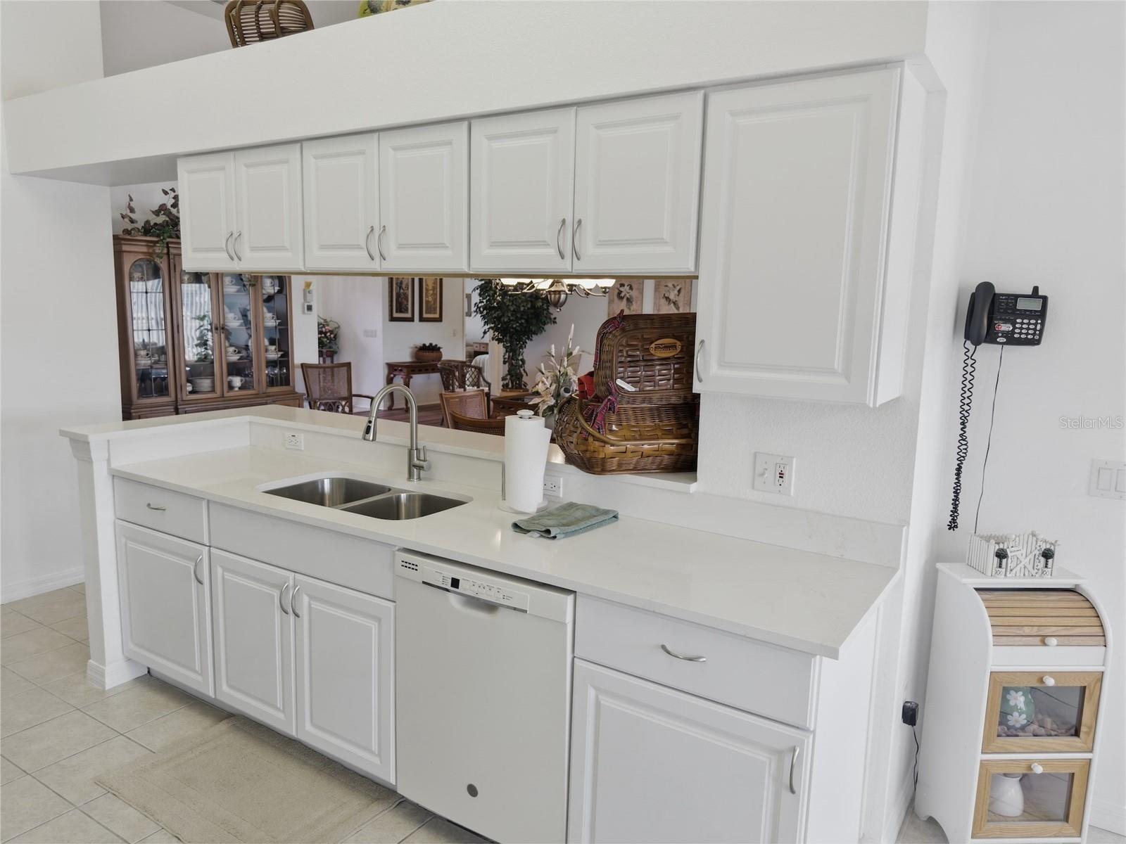 Image 22 of 68 For 11131 Hollander Avenue