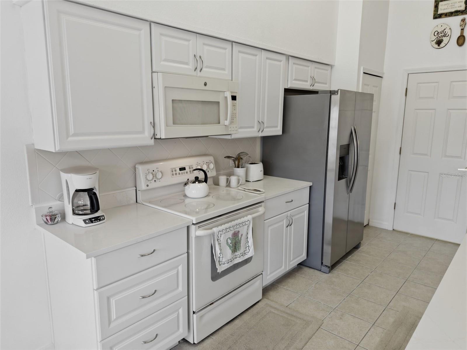 Image 23 of 68 For 11131 Hollander Avenue