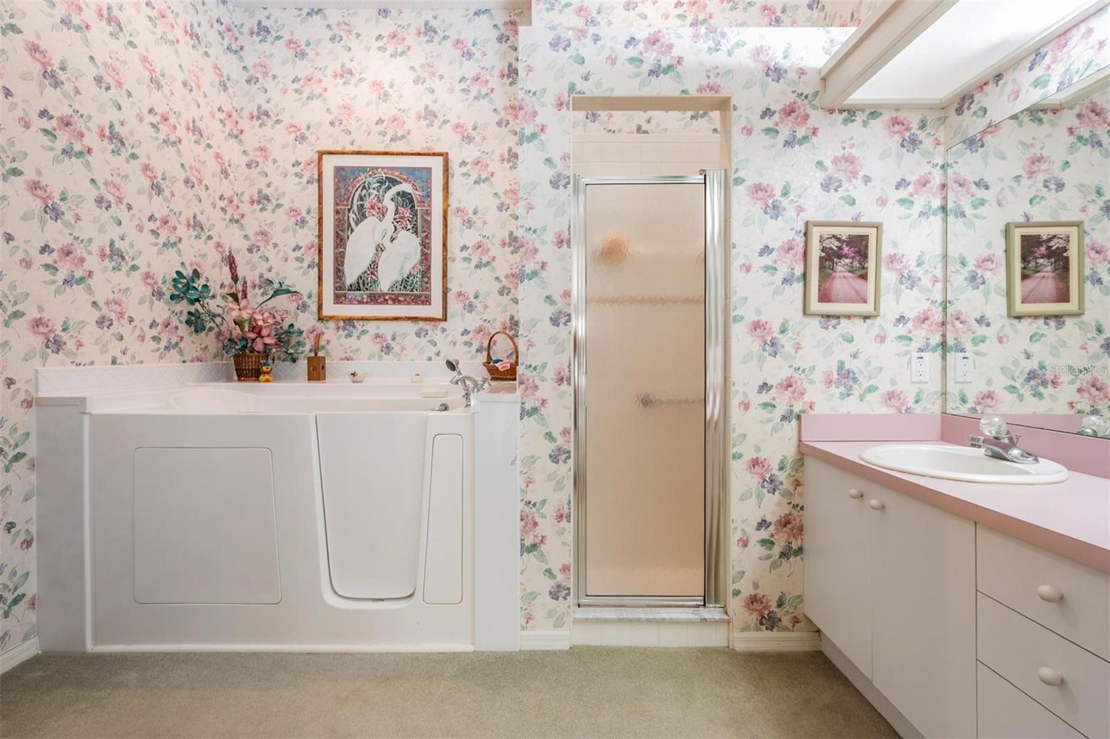 Image 19 of 46 For 9525 Springmeadow Drive