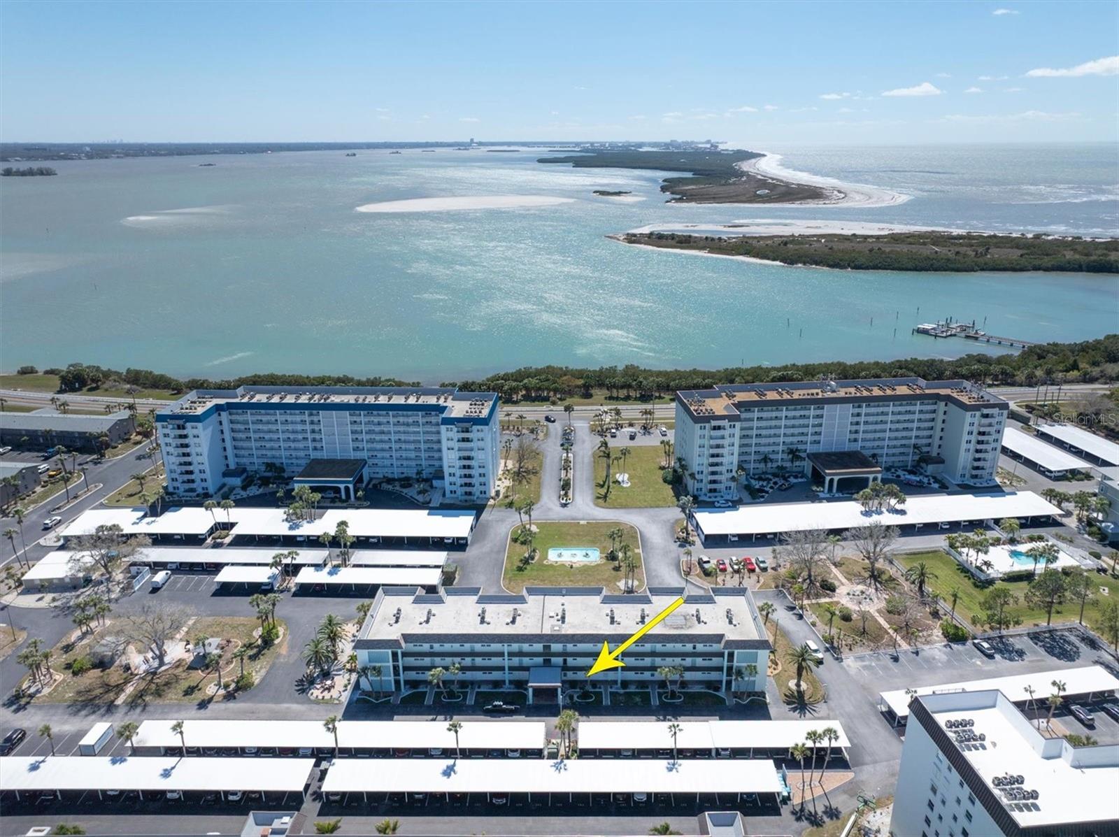 Details for 8 Glencoe Place 105, DUNEDIN, FL 34698