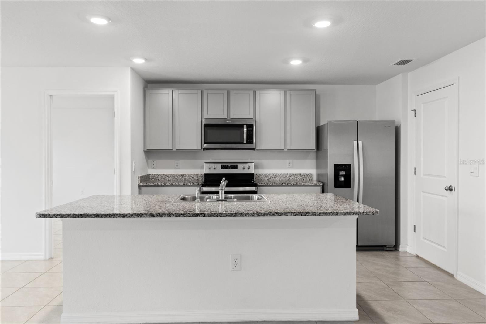 Image 33 of 74 For 7537 Gardner Street