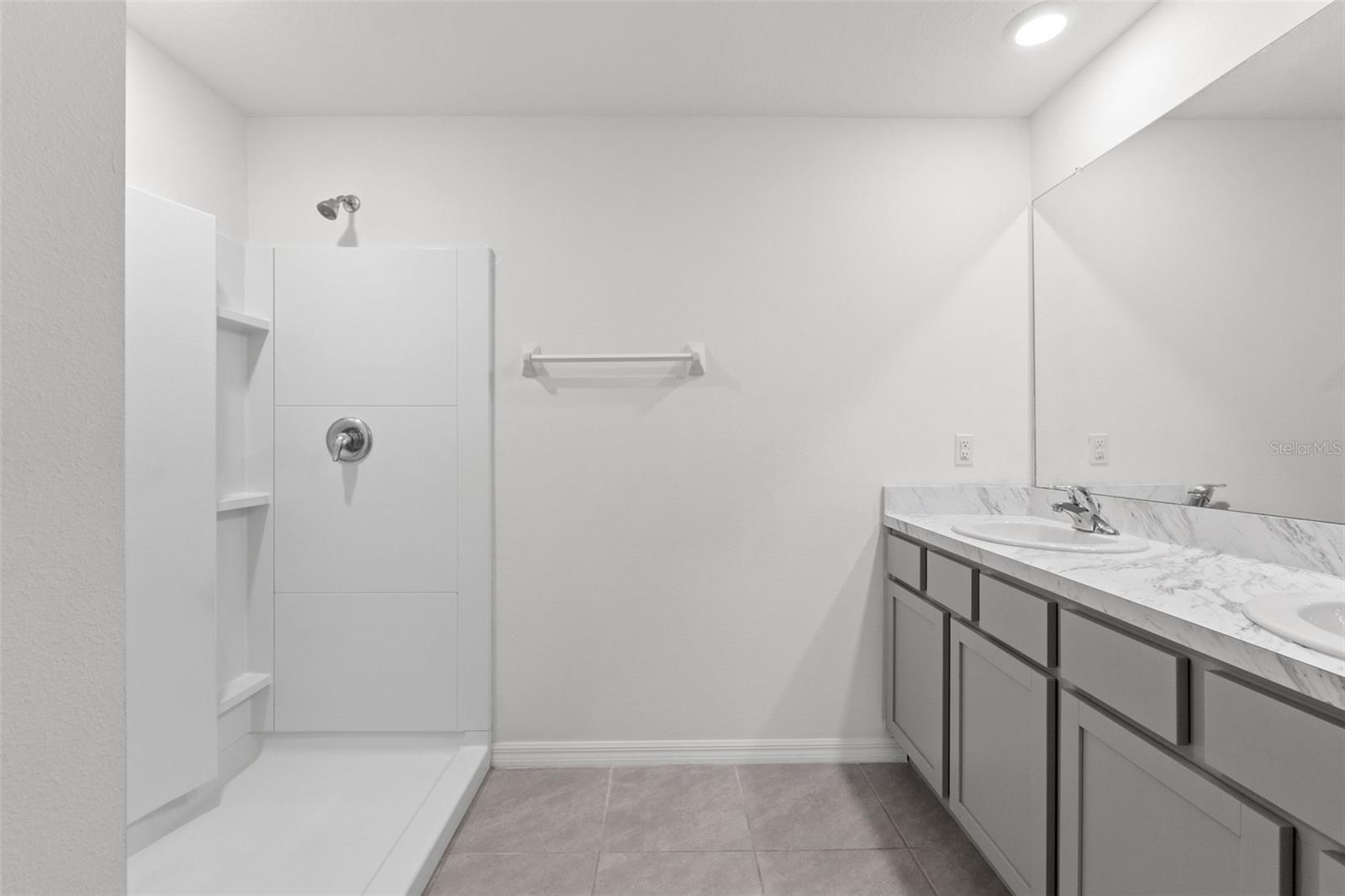 Image 9 of 74 For 7537 Gardner Street