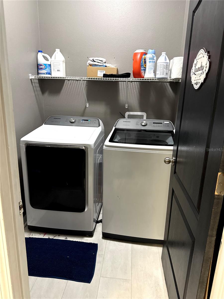 Image 10 of 42 For 11695 Crestridge Loop