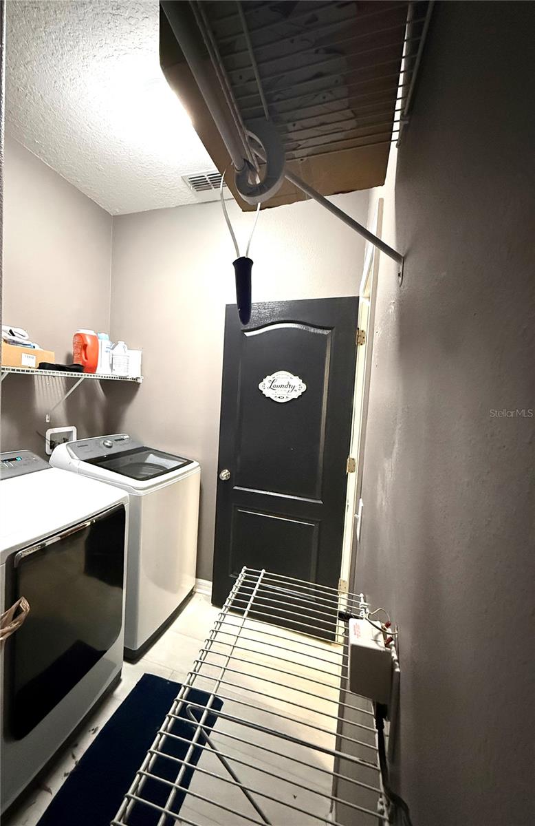 Image 11 of 42 For 11695 Crestridge Loop