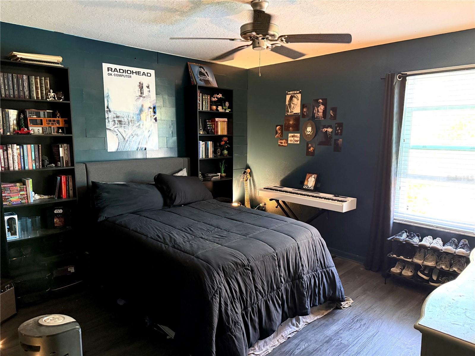 Image 22 of 42 For 11695 Crestridge Loop