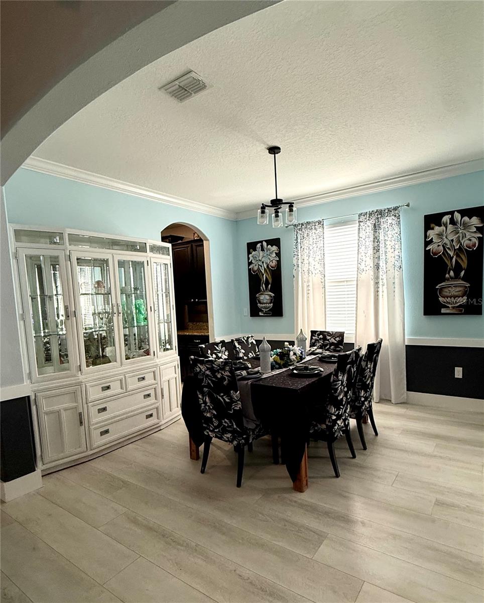 Image 5 of 42 For 11695 Crestridge Loop