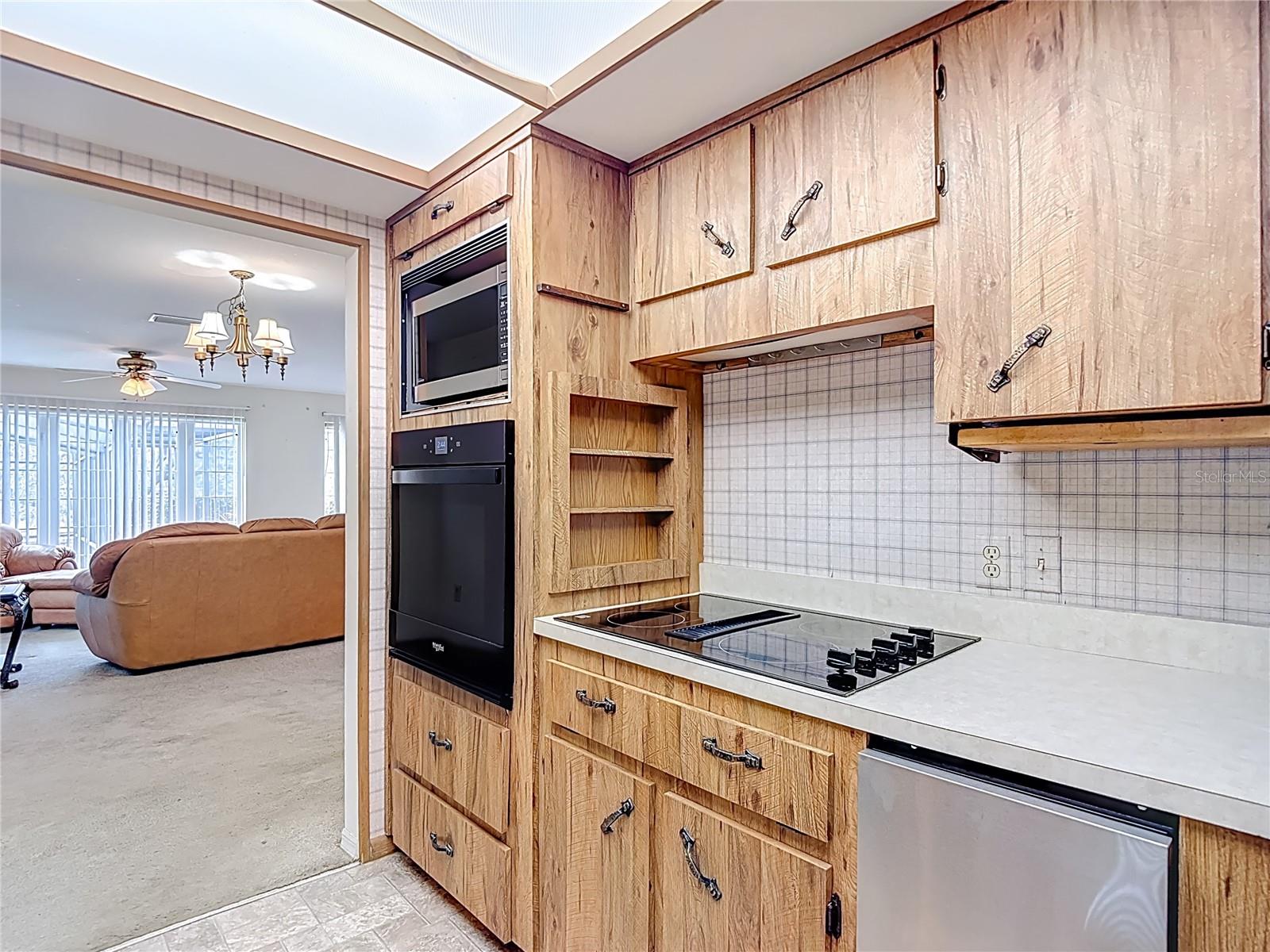 Image 23 of 92 For 9971 Thaxton Street